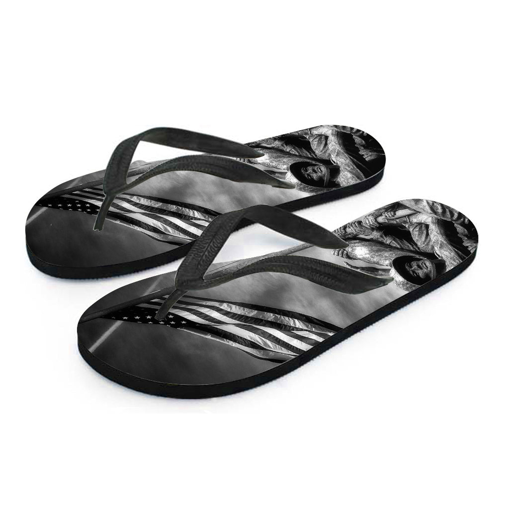 Hawaiian Aloha: War Memorial Print Flip Flops - 2