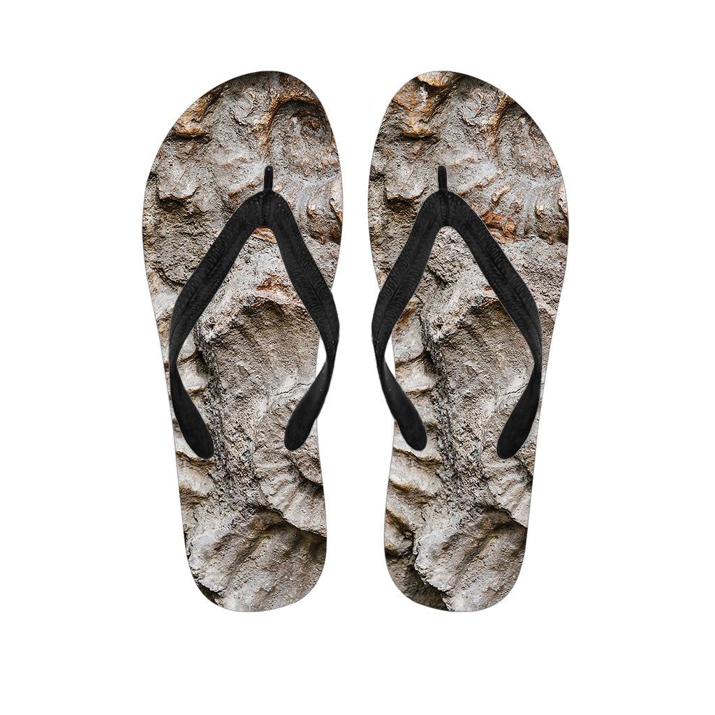 Ammonoidea Fossil Print Hawaiian Flip Flops: The Perfect Addition to Your Island Outfit - 1