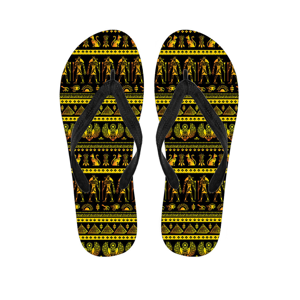 Tropical Vibes: Hawaiian Print Flip Flops to Complete Your Outfit - 1