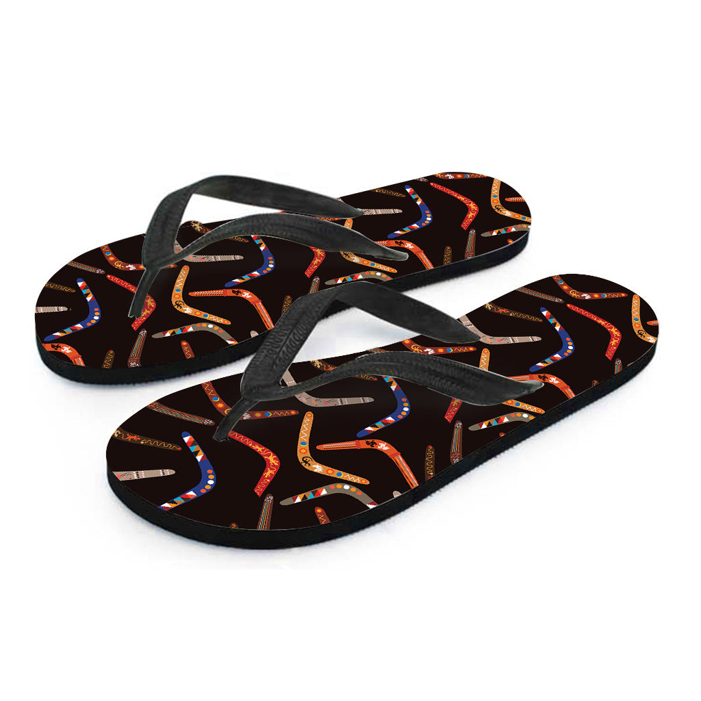 Hawaiian Vibes: Boomerang Pattern Flip Flops Set the Trend - 2