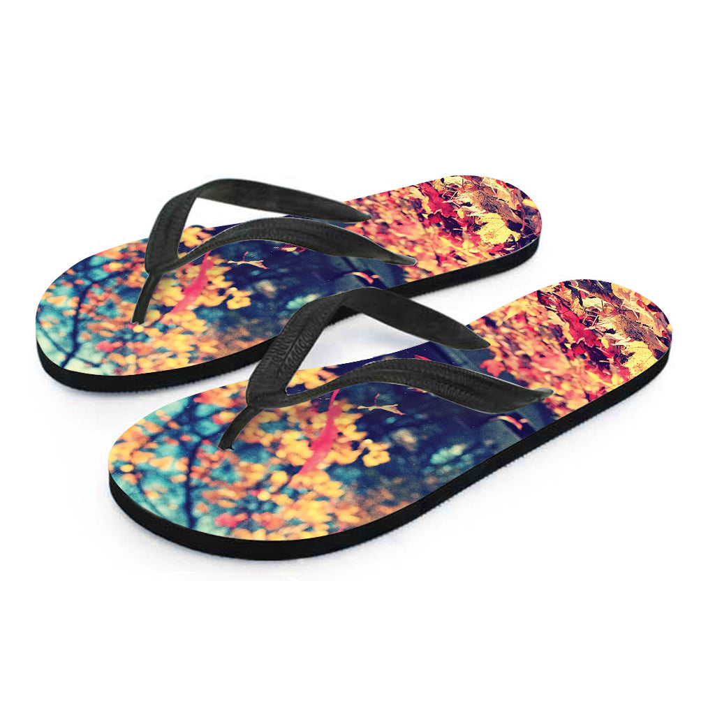 Autumn Leaves Hawaiian Style: Flip Flops to Complete Your Outfit - 2
