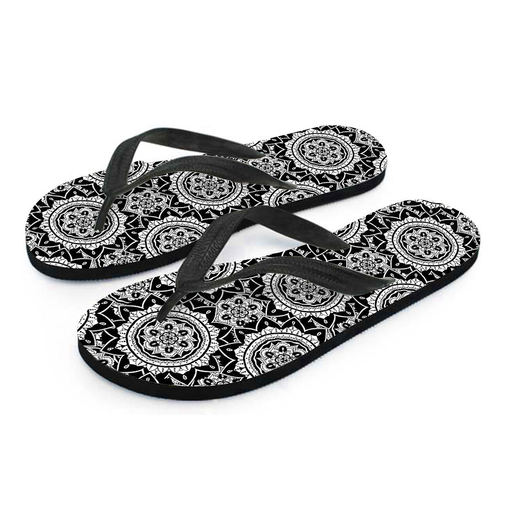 Boho Mandala Print Hawaiian Flip Flops: The Perfect Addition to Your Island Outfit - 2