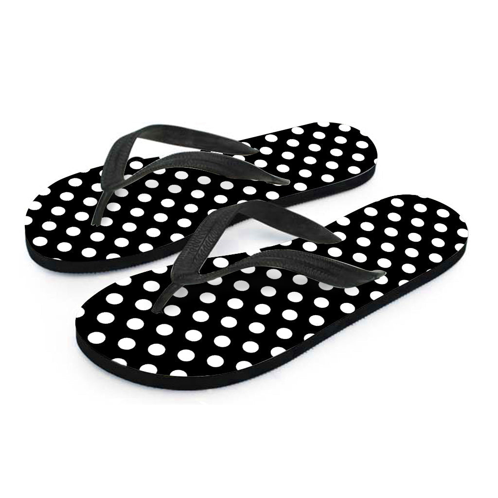 Polka Dot Paradise: Hawaiian Flip Flops Outfit - 2