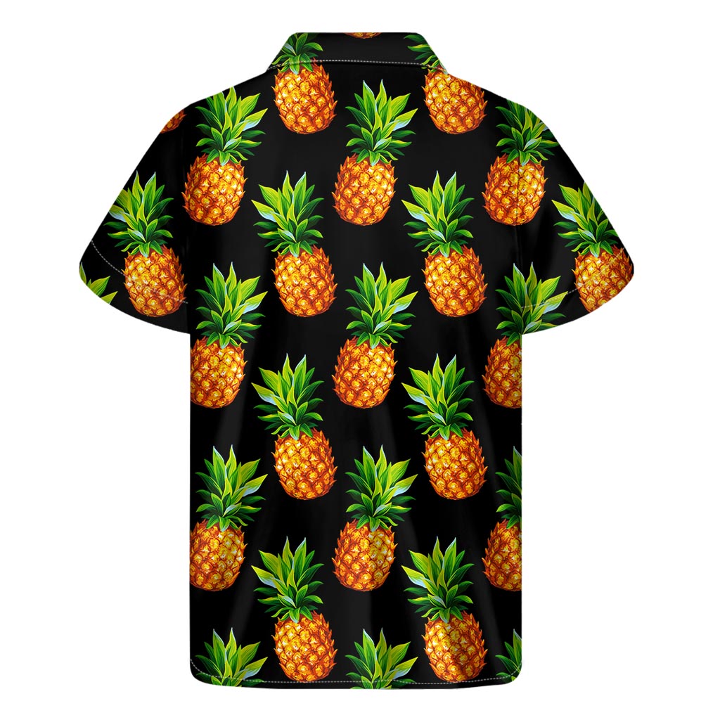 Black Pineapple Pattern Hawaiian Short Sleeve Shirt: A Cool and Stylish Addition to Your Outfit - 2