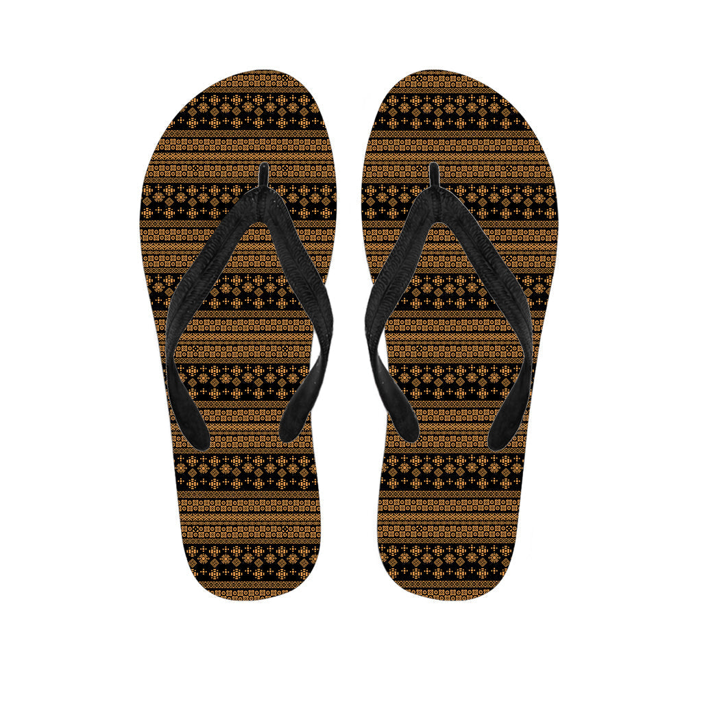 Tropical Vibes: Boho Ethnic Pattern Print Hawaiian Flip Flops Outfit - 1