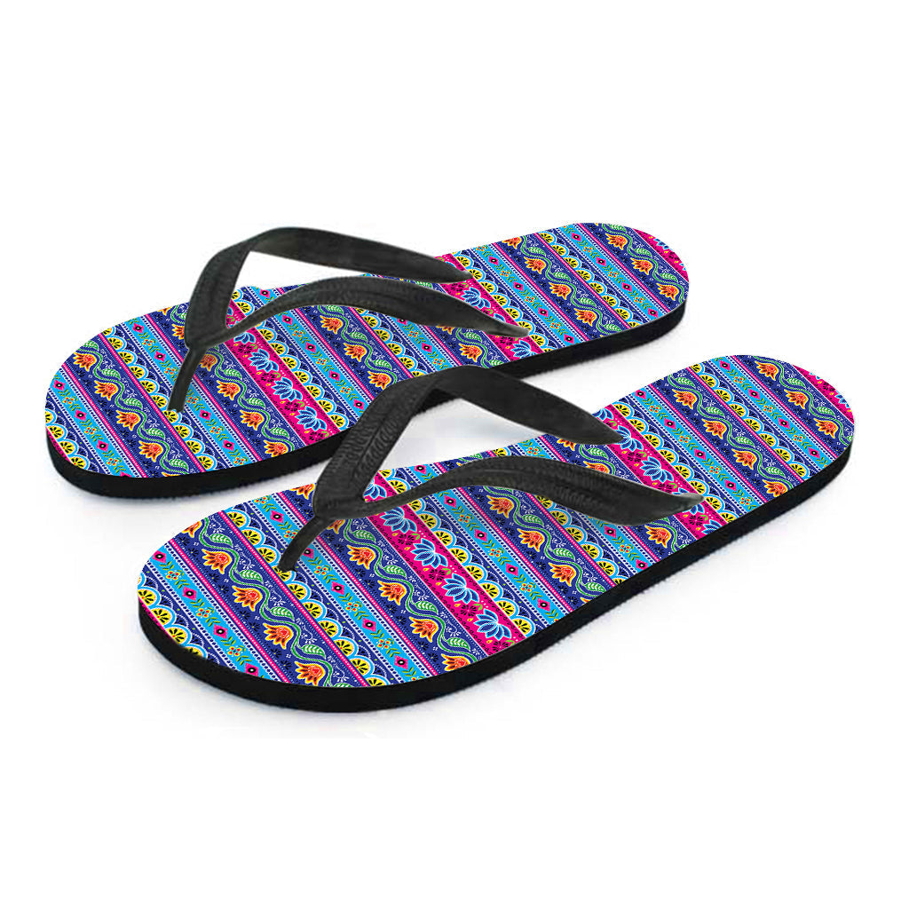 Hawaiian Lotus Pattern Flip Flops: Embrace Bohemian Style - 2