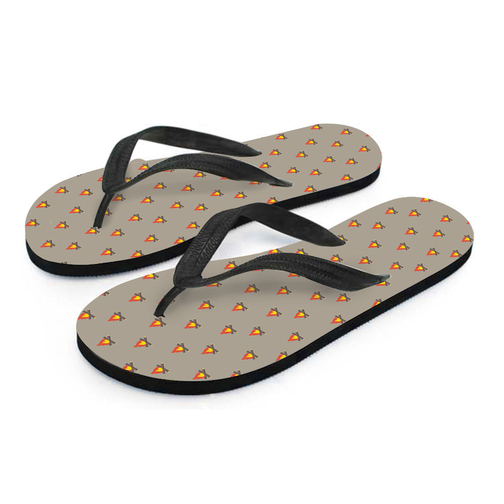 Camping Fire Pattern Hawaiian Flip Flops: Stylish Island Comfort - 2