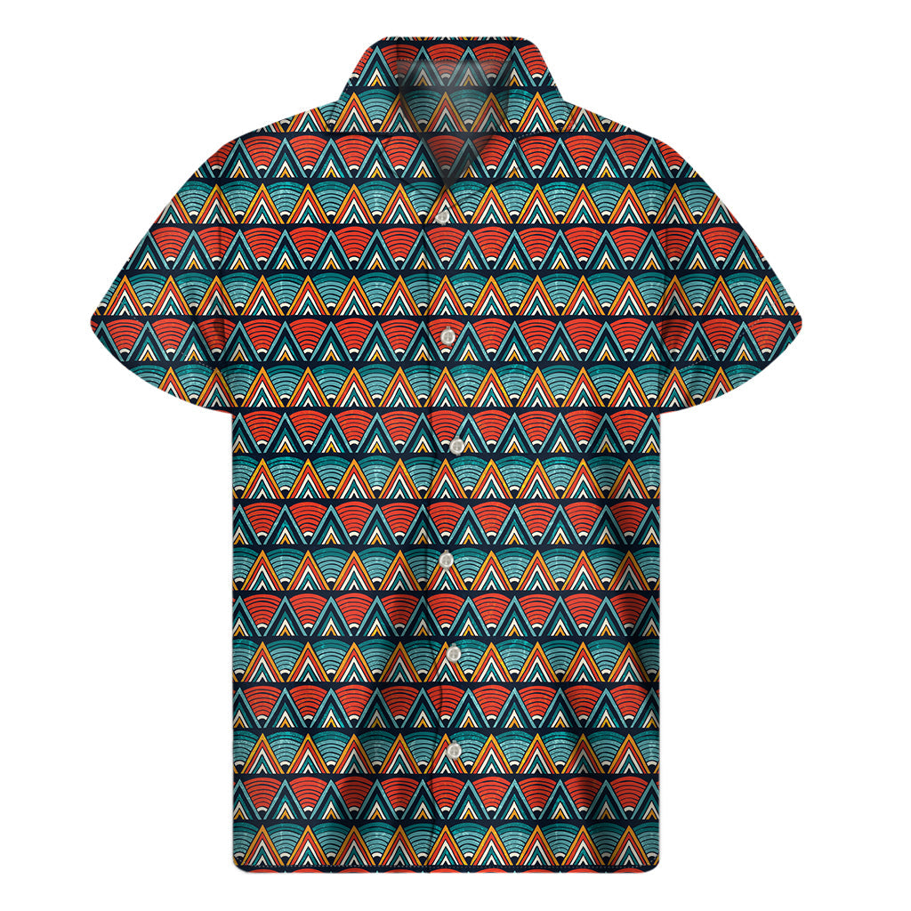 Tropical Vibes: Men's Hawaiian Short Sleeve Shirt with Ethnic African-Inspired Pattern - 1