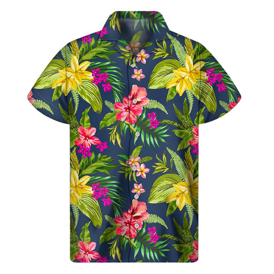 Tropical Bliss: Aloha Hawaiian Flowers Pattern Print Men's Short Sleeve Shirt - 1