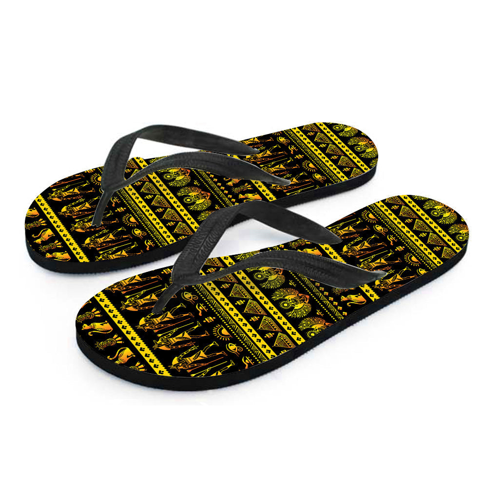 Tropical Vibes: Hawaiian Print Flip Flops to Complete Your Outfit - 2