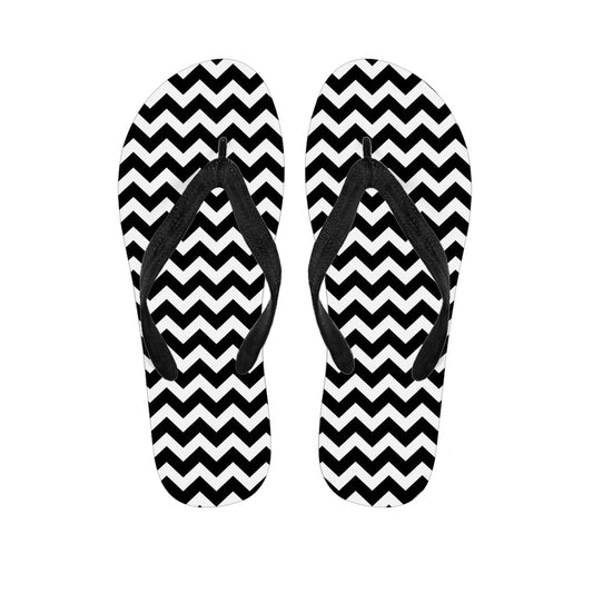 Black and White Chevron Pattern Hawaiian Flip Flops: Complete Your Island Look! - 1