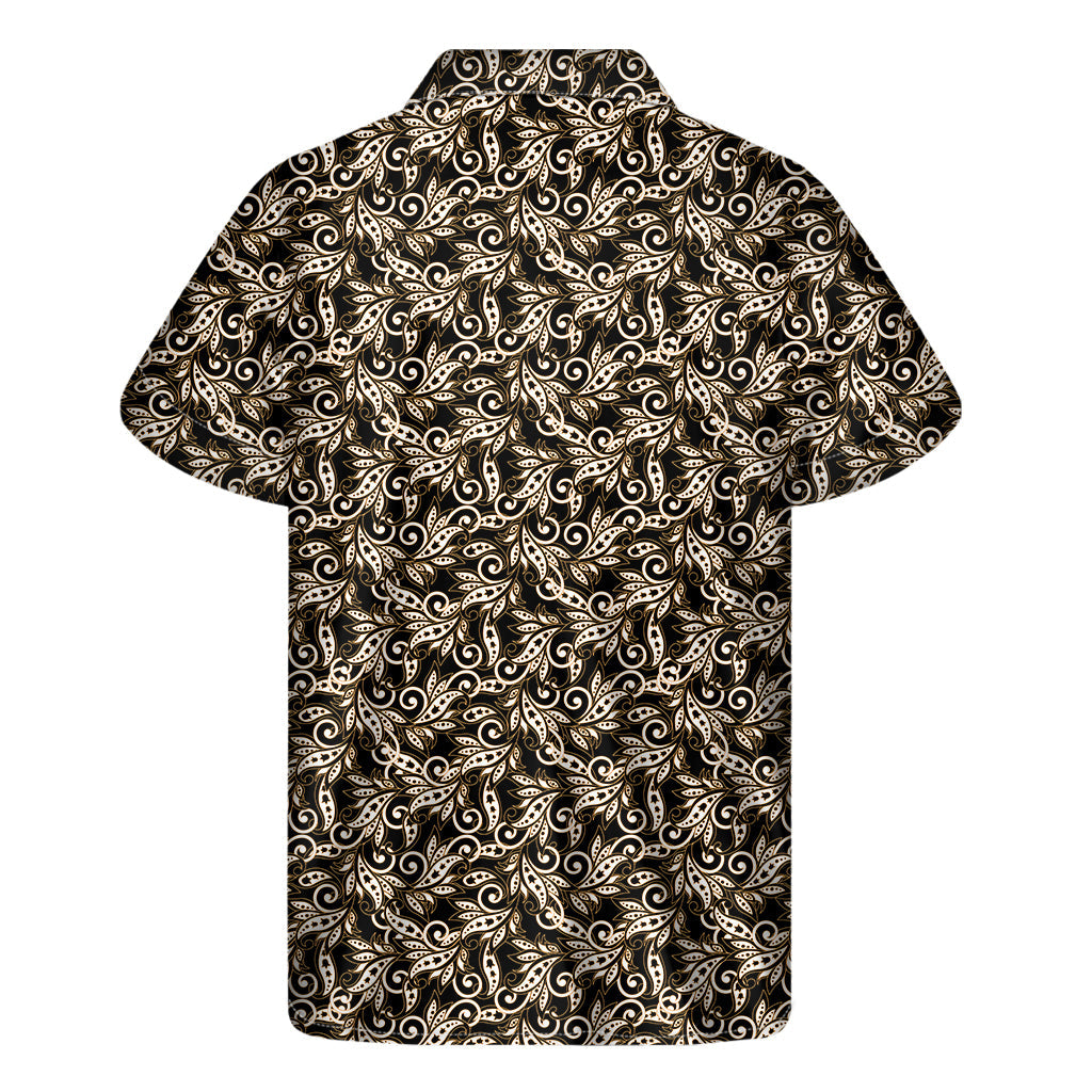 Bold and Beautiful: Hawaiian Floral Print Short Sleeve Shirt - 2